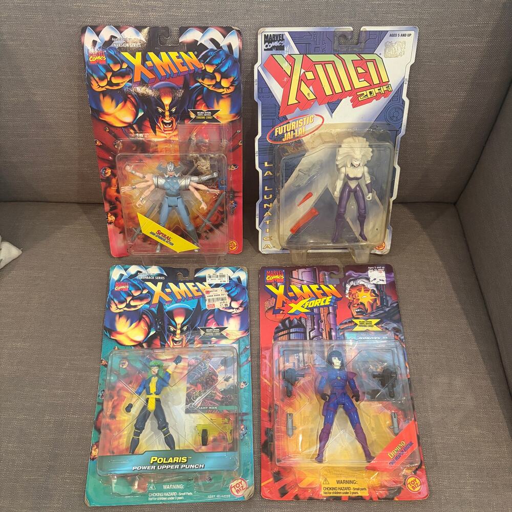 LOT 4 Marvel Comics X-Men Action Figures X-Force, Futuristic, Invasion Series